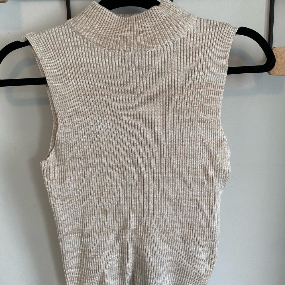 Francesca’s Mock Neck Sweater Tank (never worn)